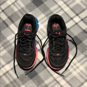 Under Armour Sneakers